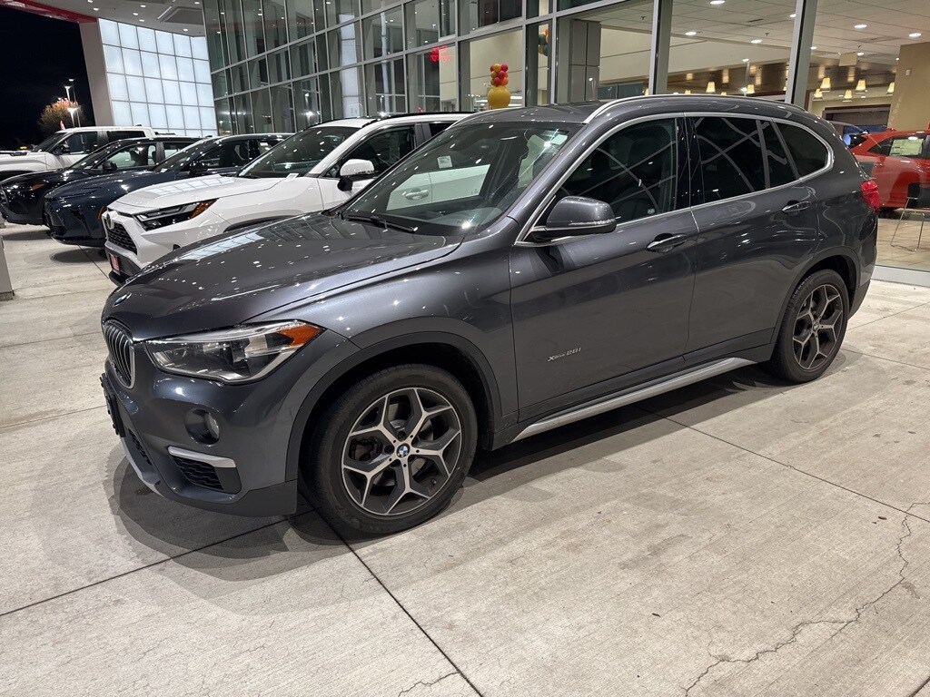 2016 Bmw X1 XDrive28i photo 2