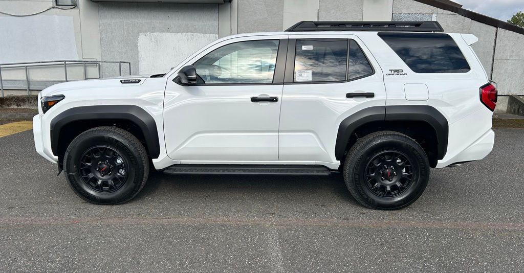 2026 Toyota 4Runner TRD Off-Road Premium - Photo 8