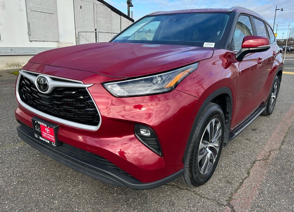 Certified 2024 Toyota Highlander XLE SUV
