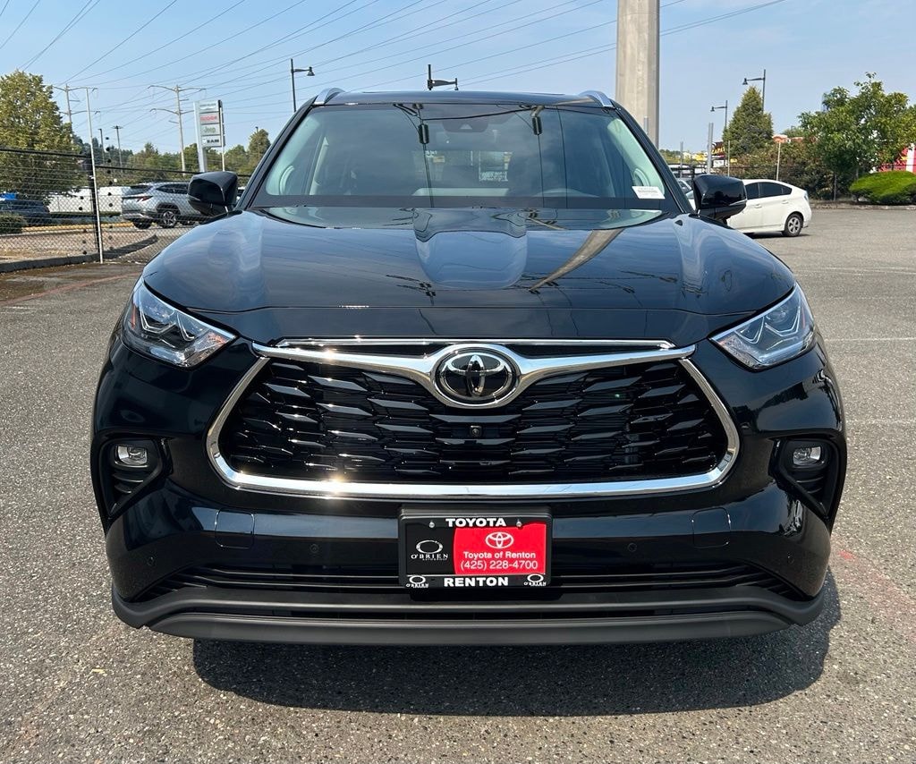 New 2026 Toyota Highlander Limited LIMITED AWD