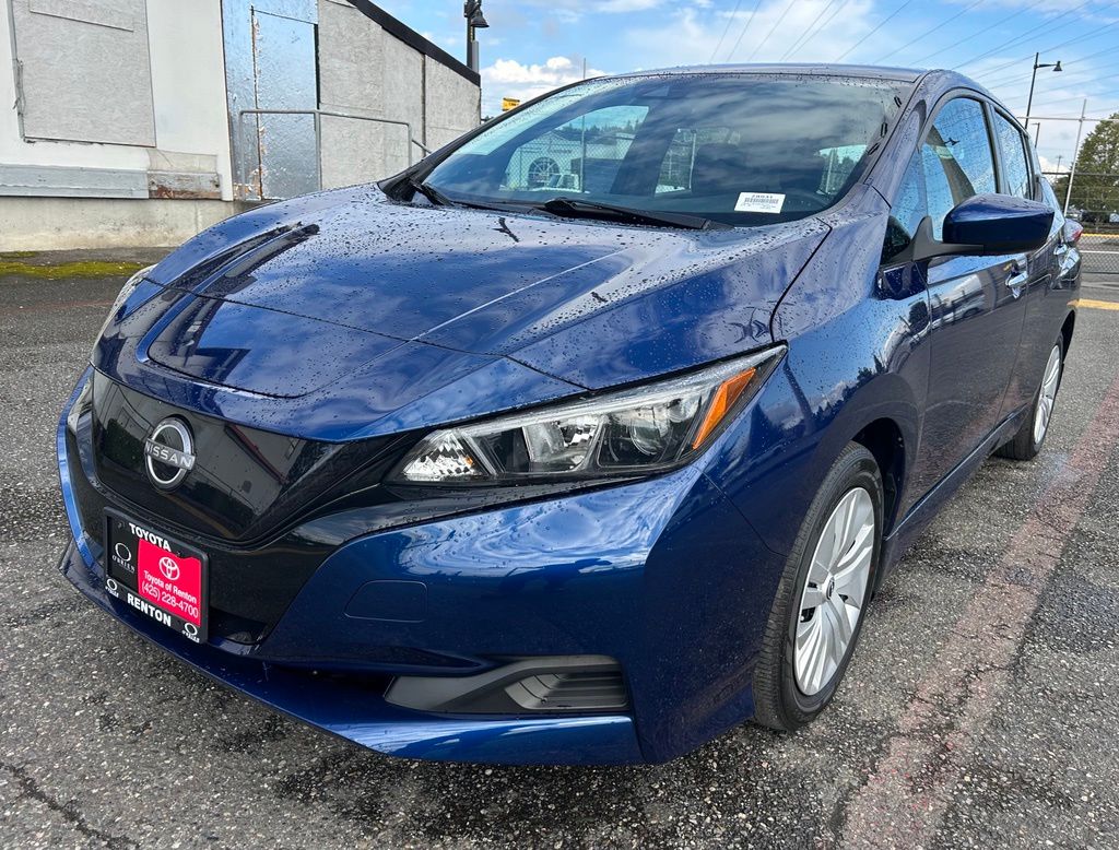2025 Nissan Leaf S
