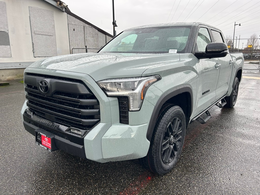 New 2026 Toyota Tundra Limited LIMITED CREWMAX 5.5
