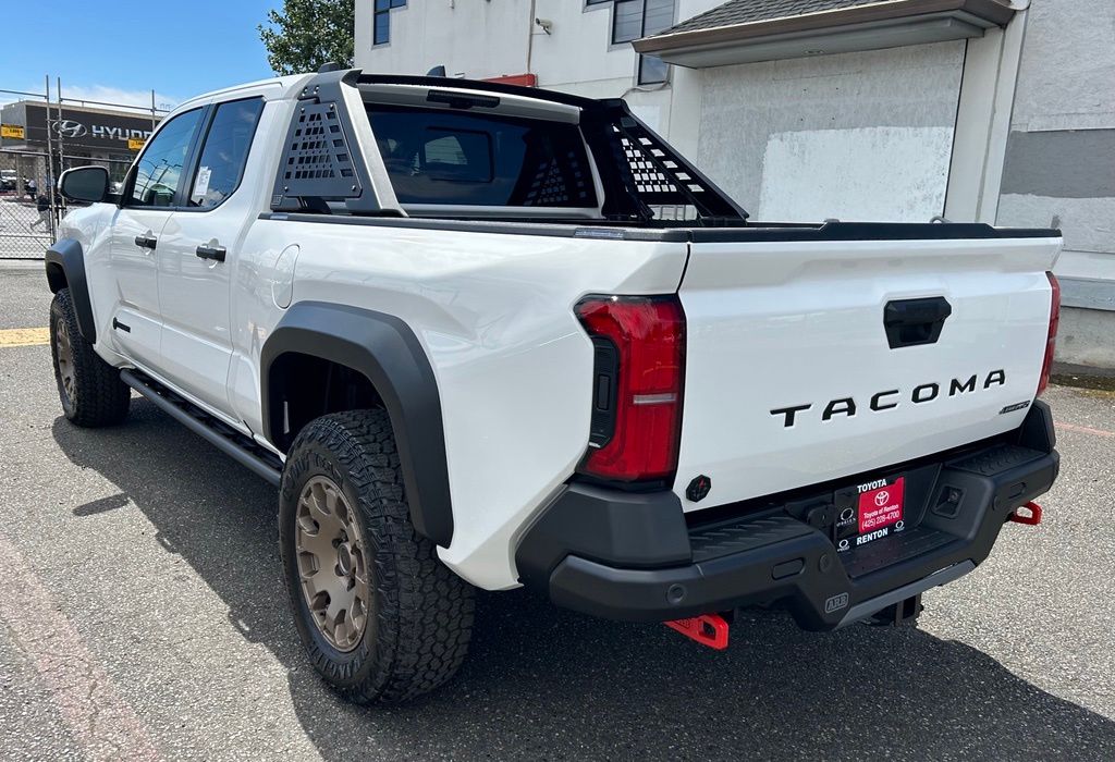 2026 Toyota Tacoma Trailhunter - Photo 7