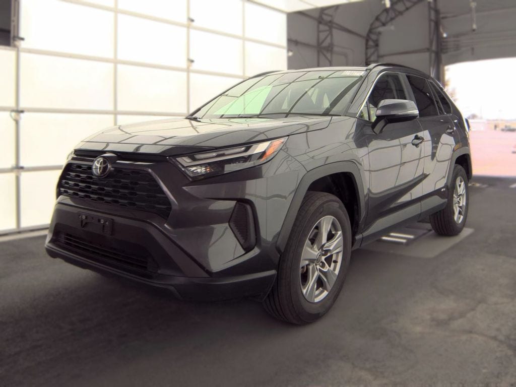 Used 2025 Toyota RAV4 Hybrid XLE SUV