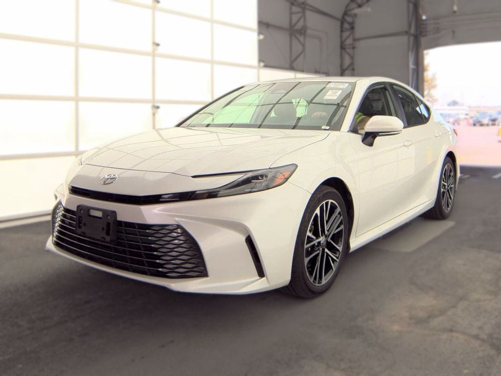 Used 2025 Toyota Camry XLE Sedan