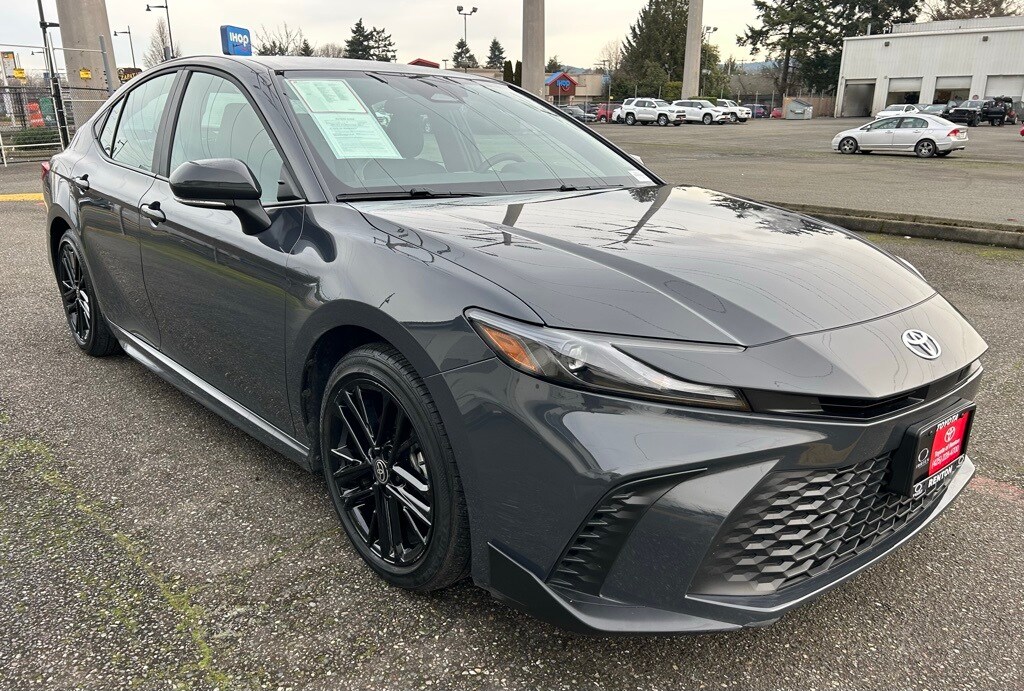 Certified 2025 Toyota Camry SE Sedan