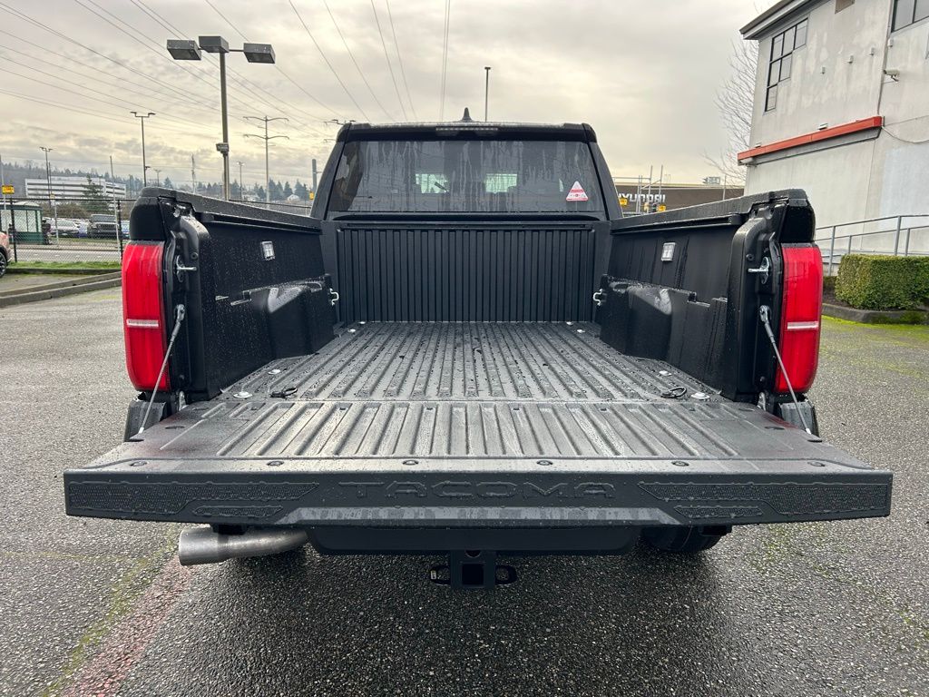 2026 Toyota Tacoma SR5 - Photo 23
