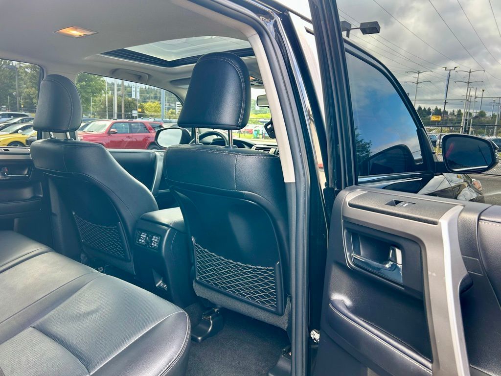 2022 Toyota 4Runner Limited - Photo 13