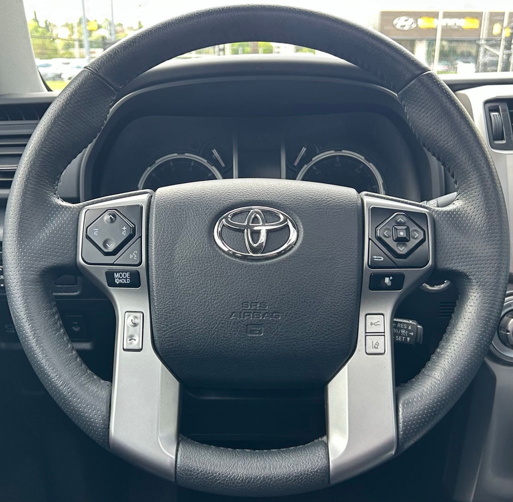 2022 Toyota 4Runner Limited - Photo 21