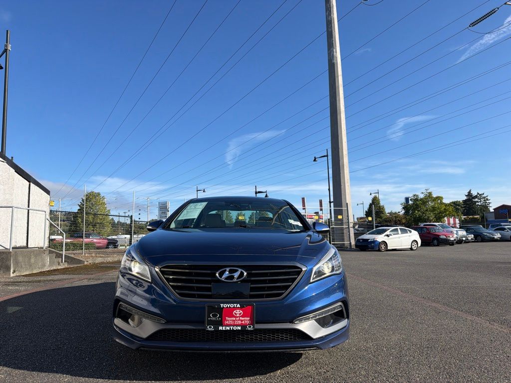 Used 2016 Hyundai Sonata Limited with VIN 5NPE34AF4GH280865 for sale in Renton, WA
