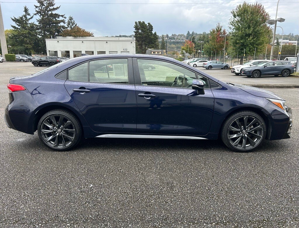 2024 Toyota Corolla Hybrid SE photo 4