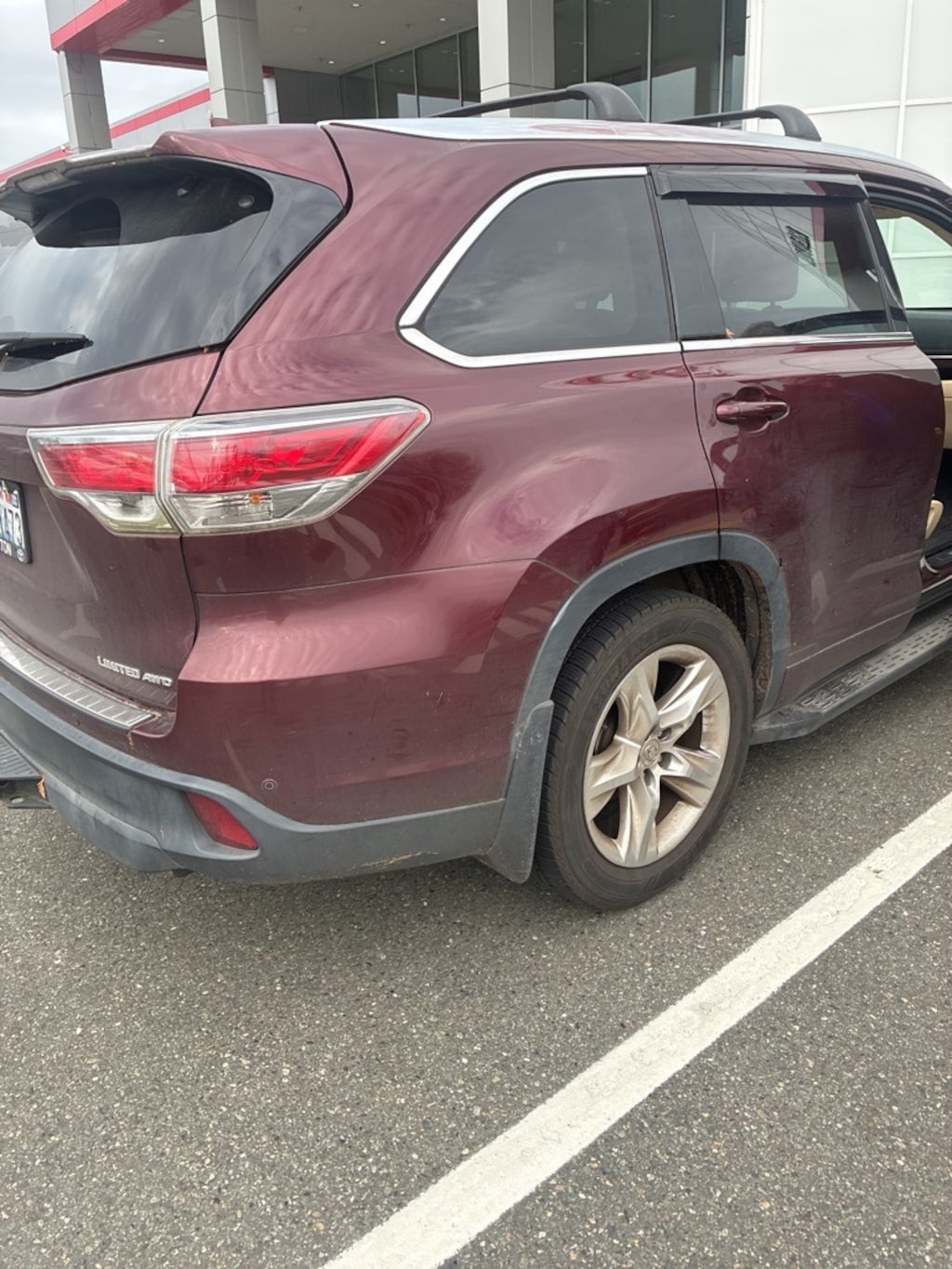 Used 2015 Toyota Highlander Limited Platinum V6 SUV