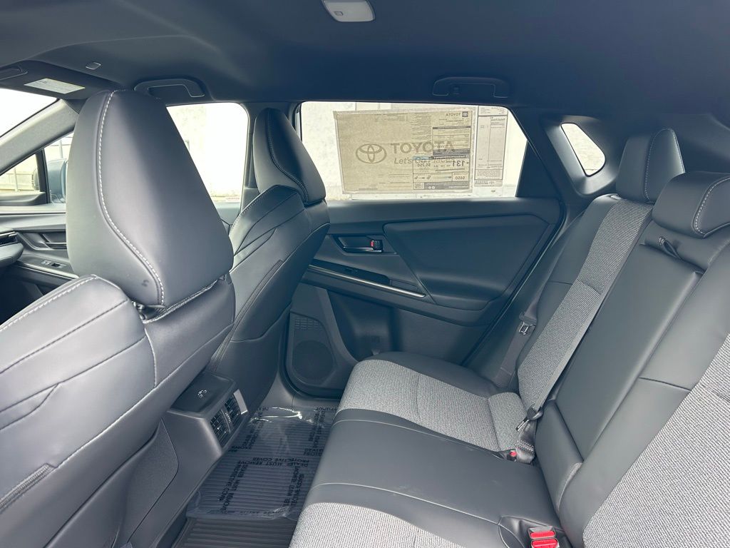 2026 Toyota bZ XLE - Photo 12