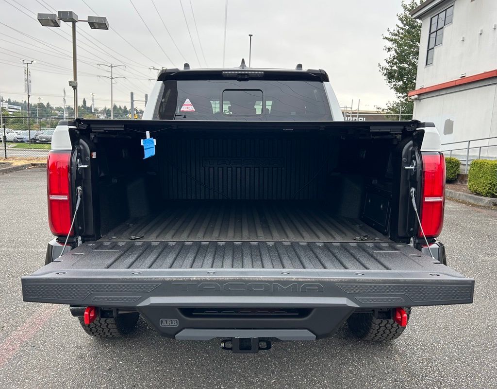 2026 Toyota Tacoma TRD Pro - Photo 27
