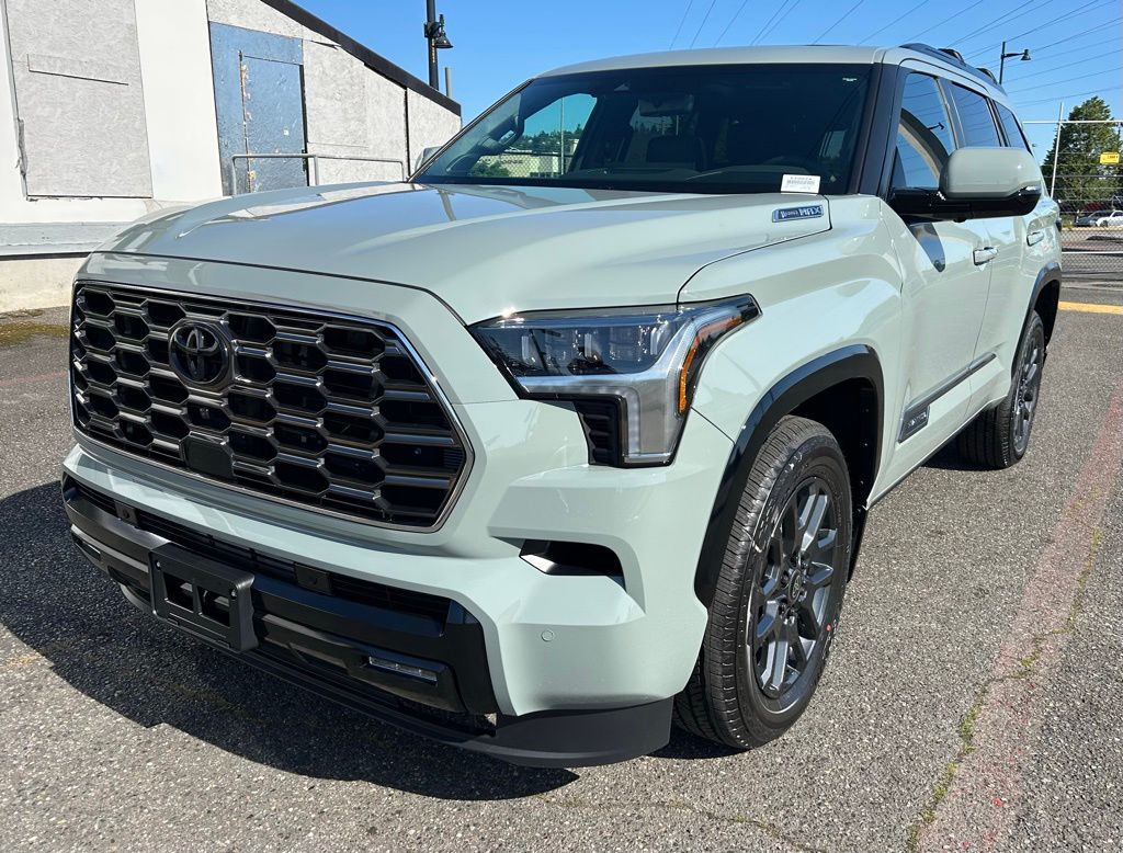 2026 Toyota Sequoia Platinum 4WD i-FORCE MAX Hybrid's photo