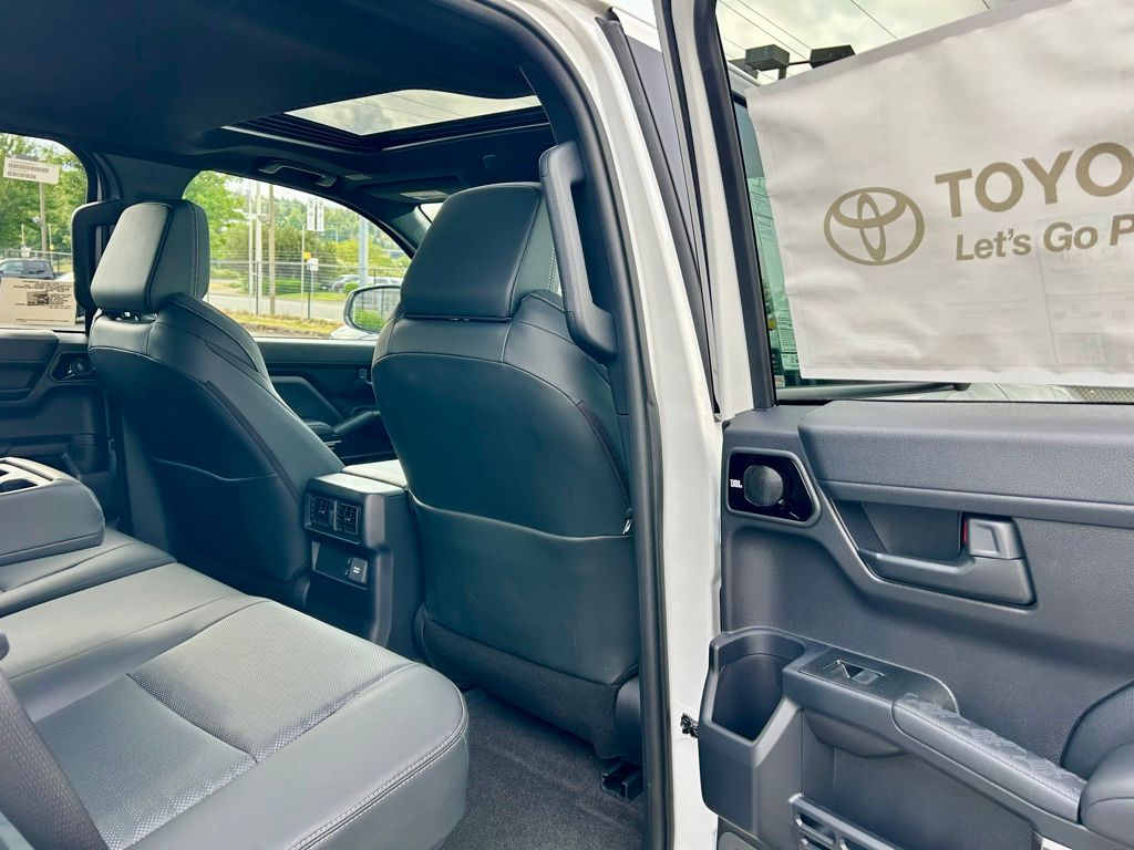 2026 Toyota 4Runner TRD Off-Road Premium - Photo 13