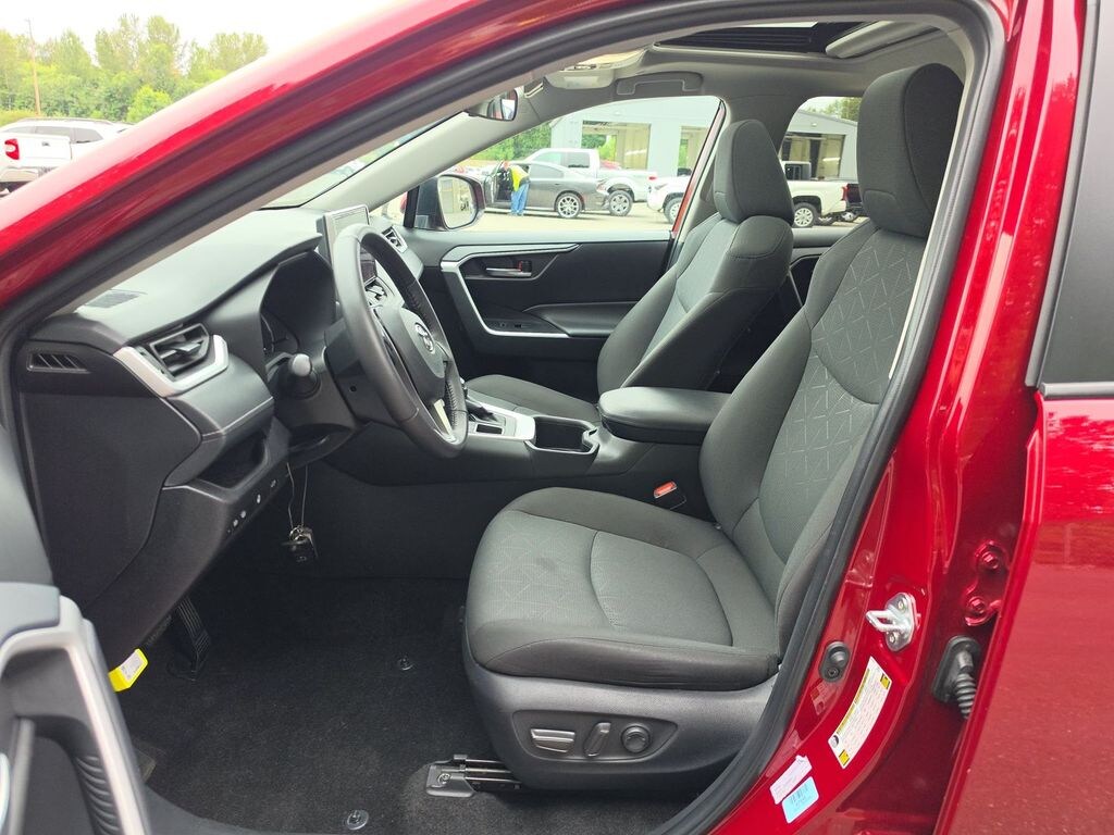Used 2024 Toyota RAV4 XLE SUV