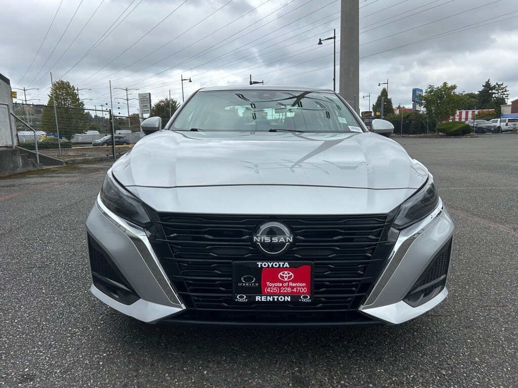 2023 Nissan Altima 2.5 SL photo 2