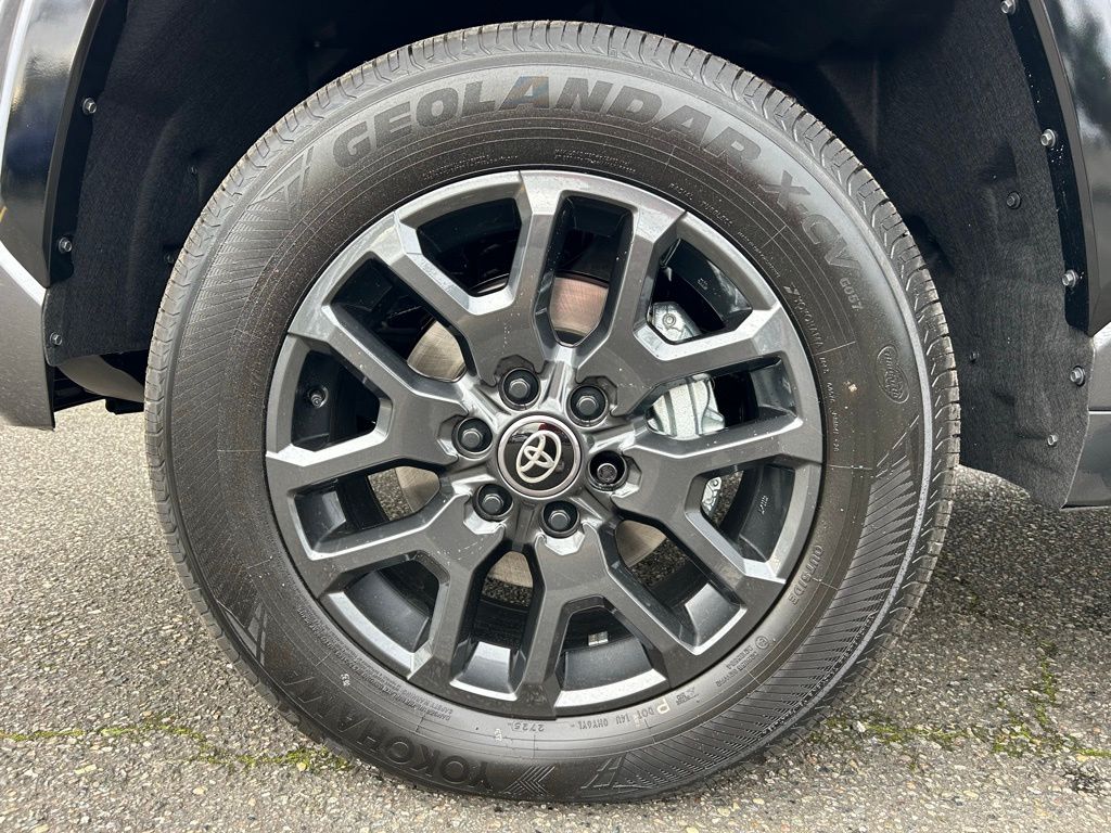 2026 Toyota Tundra Platinum - Photo 25