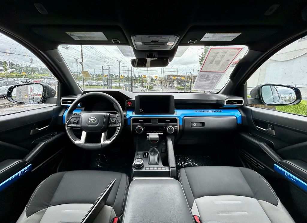 2025 Toyota Tacoma TRD Off Road - Photo 16