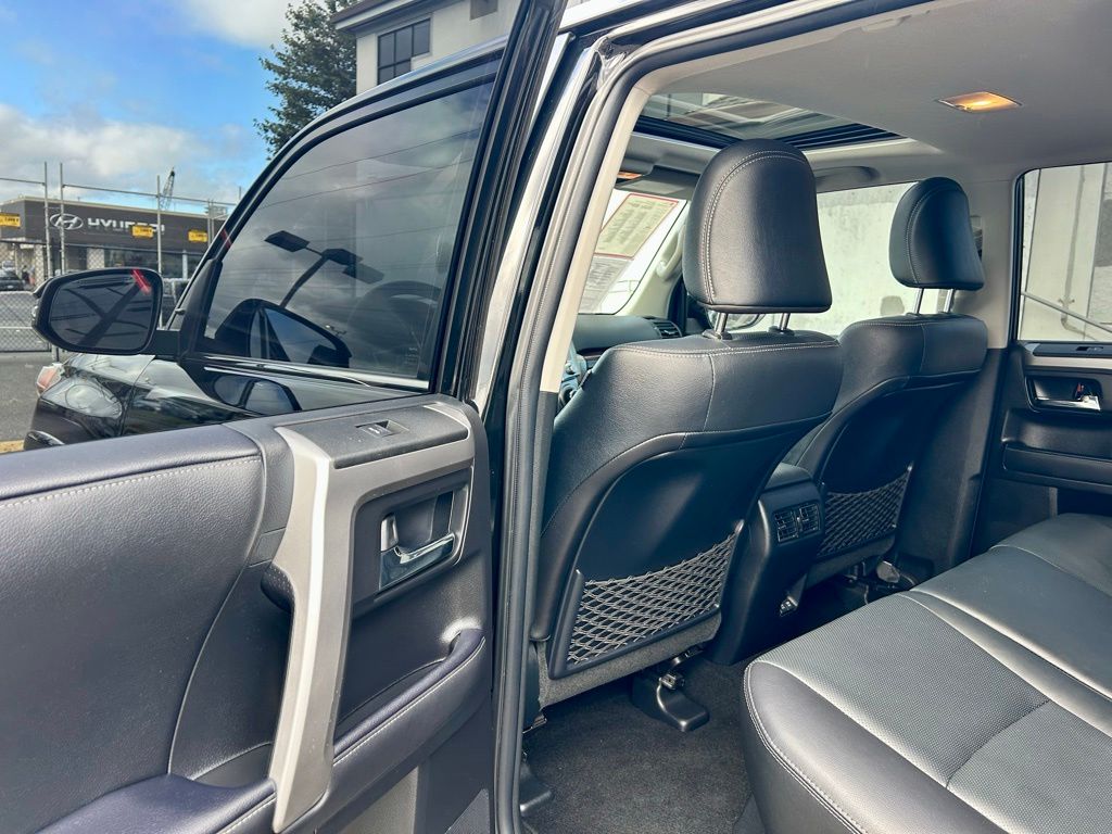 2022 Toyota 4Runner Limited - Photo 11