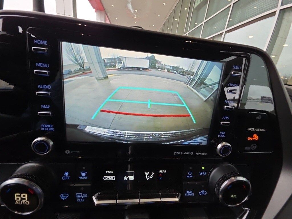 Certified 2022 Toyota Highlander Hybrid LE SUV