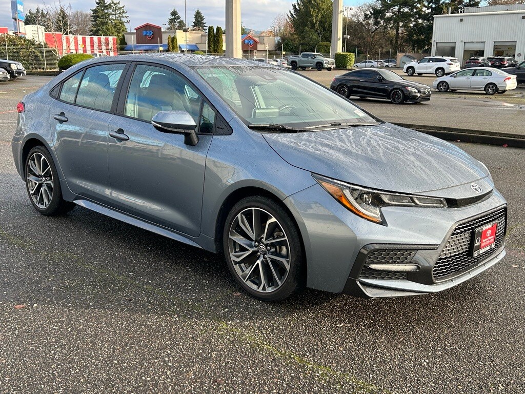 2021 Toyota Corolla SE Premium photo 3