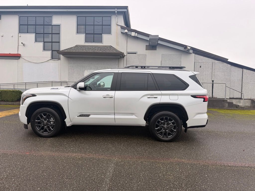 2026 Toyota Sequoia Platinum - Photo 8