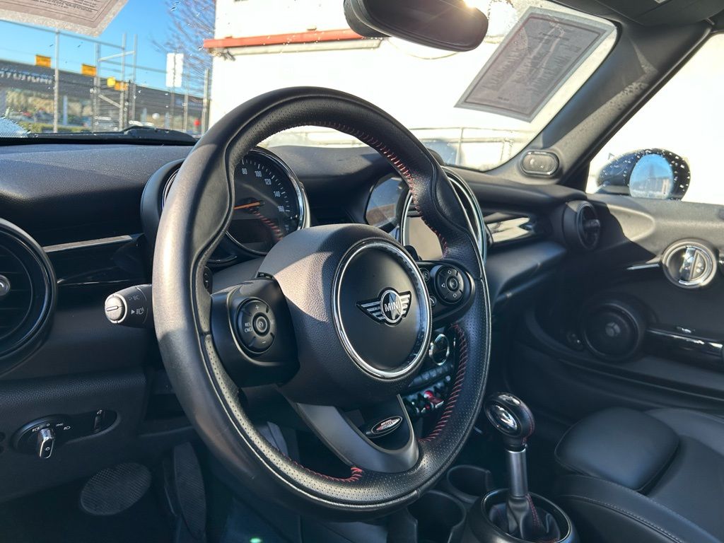 2019 MINI Convertible S - Photo 11