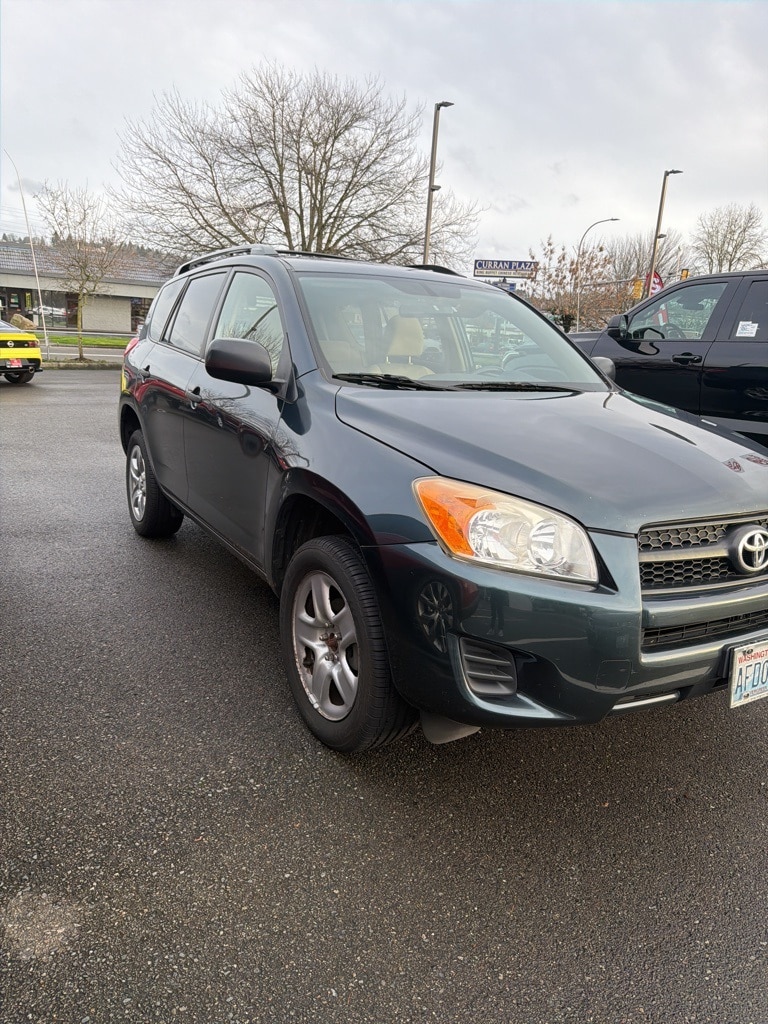 2009 Toyota RAV4 Base's photo