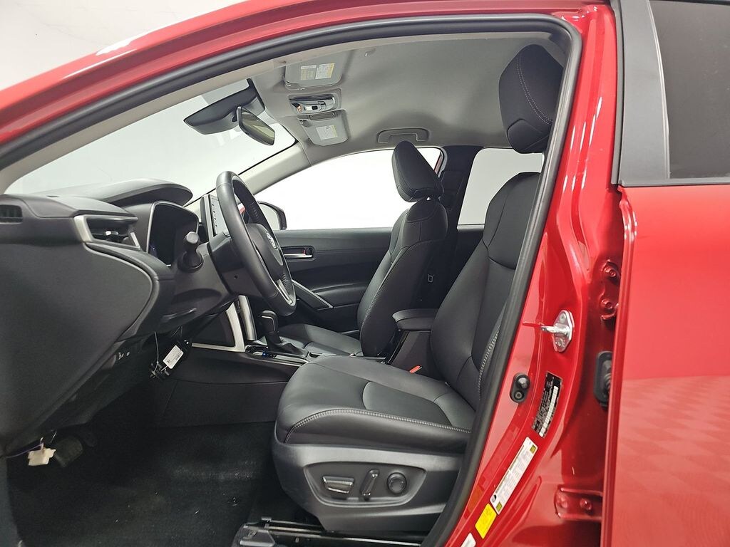 Used 2022 Toyota Corolla Cross XLE SUV