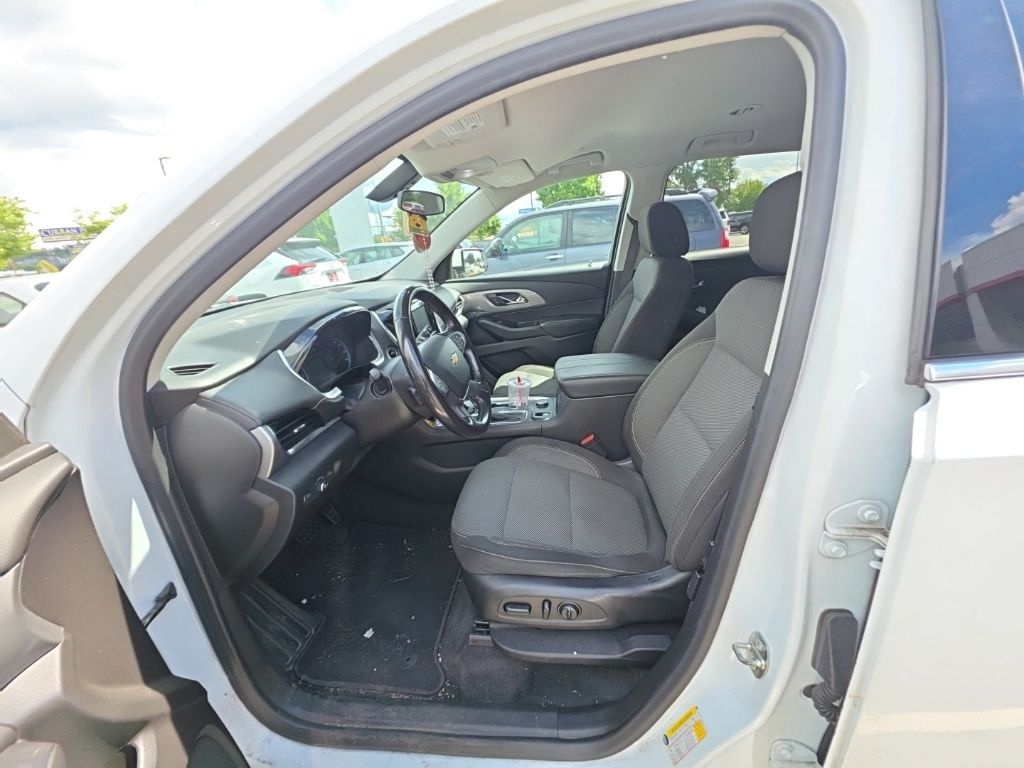 Used 2019 Chevrolet Traverse LT SUV
