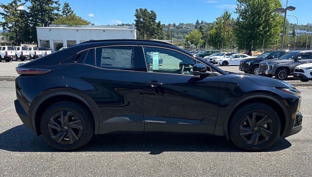 New 2026 Toyota C-HR SE SE AWD