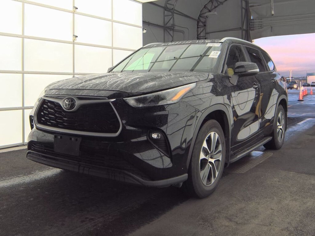 Certified 2024 Toyota Highlander XLE SUV