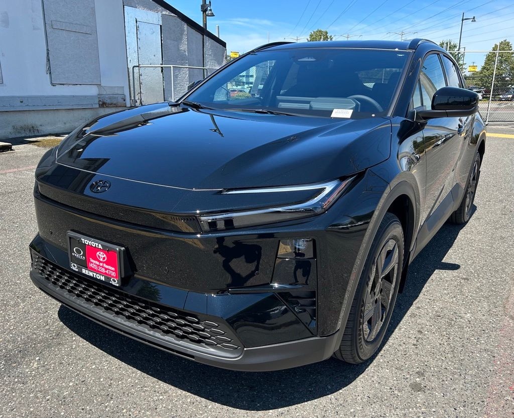 New 2026 Toyota C-HR SE SE AWD