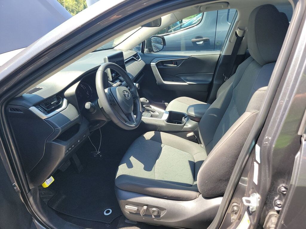 Used 2024 Toyota RAV4 XLE SUV