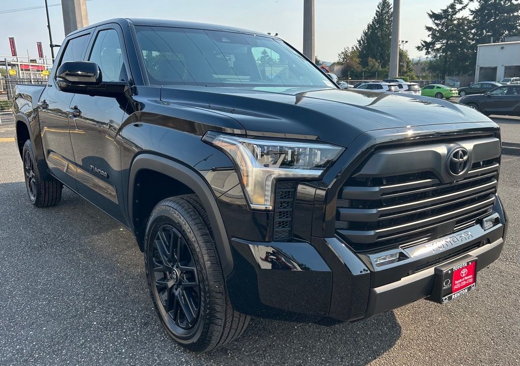 New 2026 Toyota Tundra Limited LIMITED CREWMAX 5.5