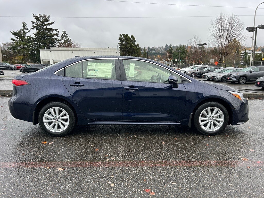New 2026 Toyota Corolla Hybrid XLE XLE SEDAN