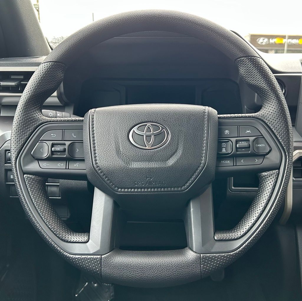 2026 Toyota Tacoma SR5 - Photo 18