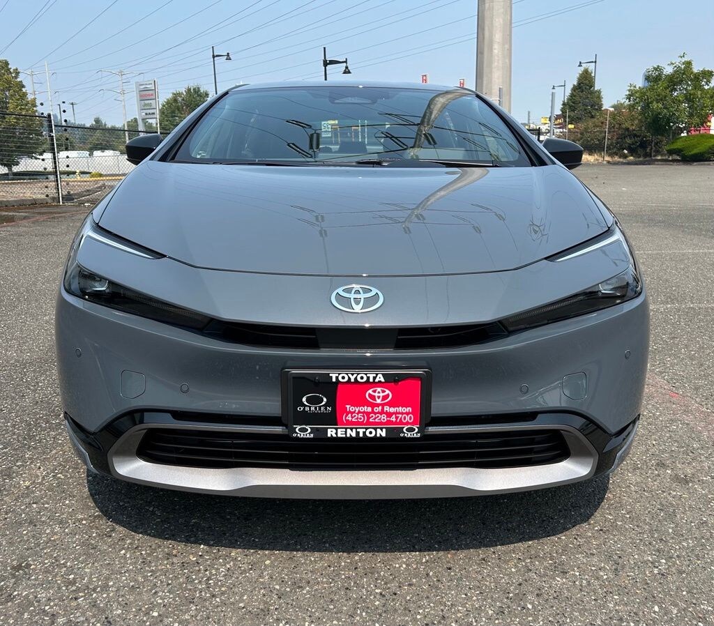 New 2026 Toyota Prius XLE XLE