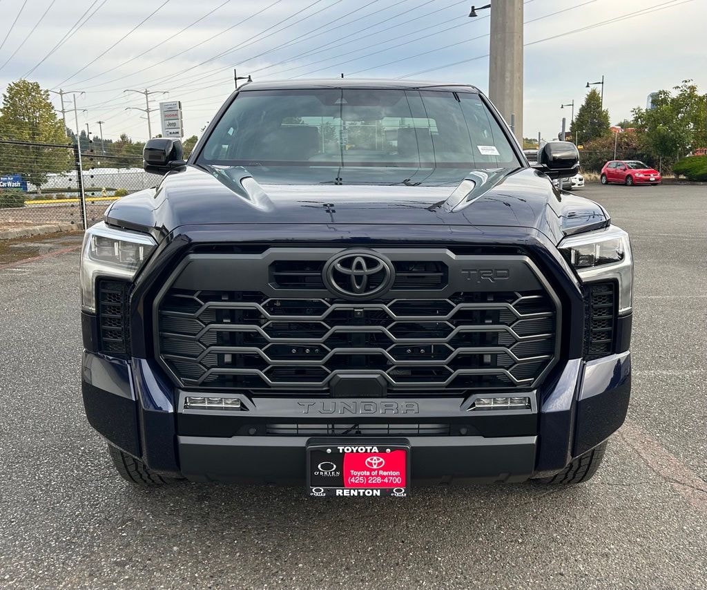New 2026 Toyota Tundra i-FORCE MAX Limited LIMITED CREWMAX 5.5