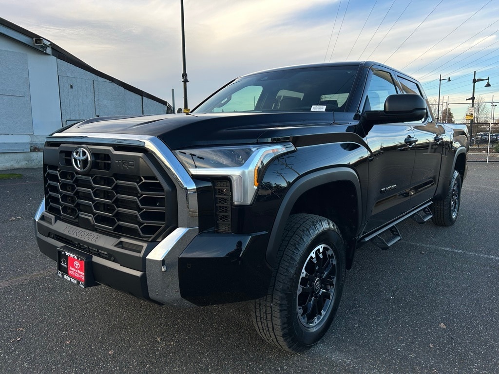 New 2026 Toyota Tundra SR5 SR5 CREWMAX 6.5