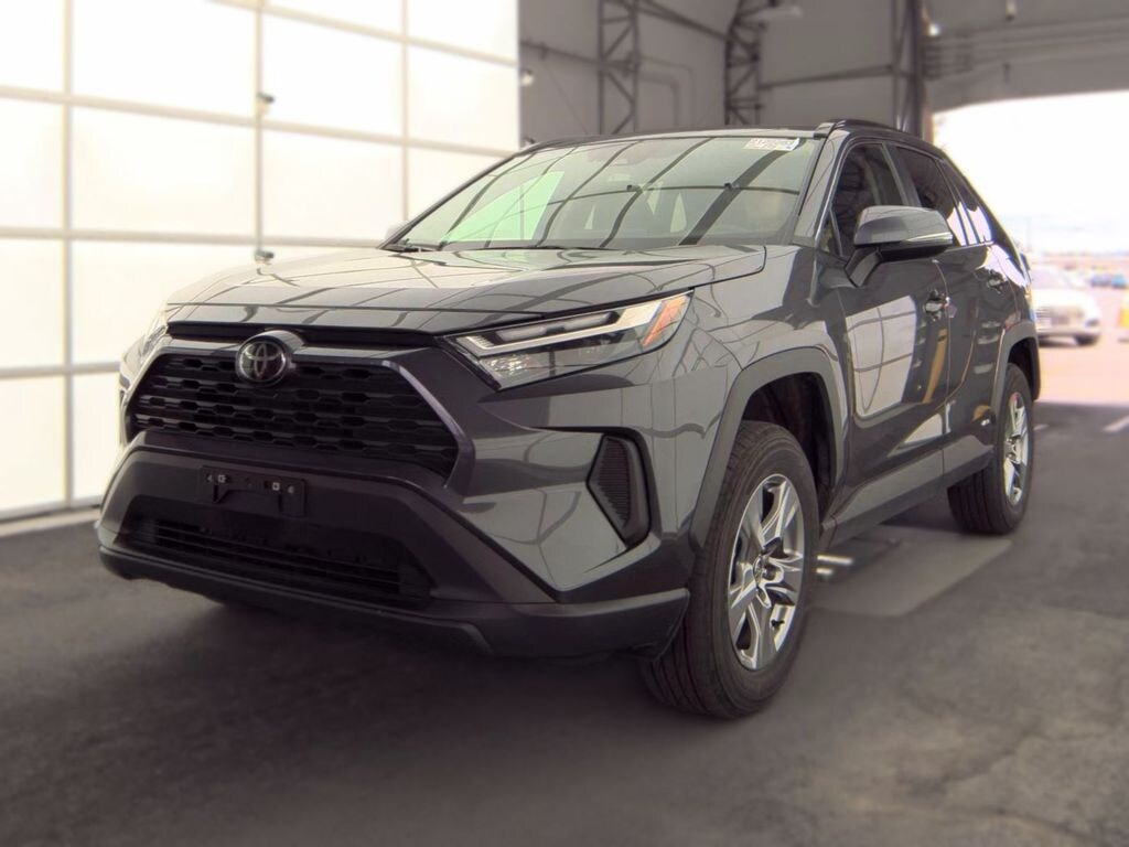 Used 2025 Toyota RAV4 Hybrid XLE SUV
