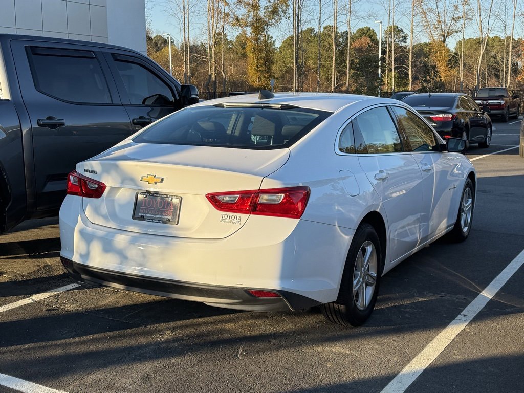 2019 Chevrolet Malibu photo 4