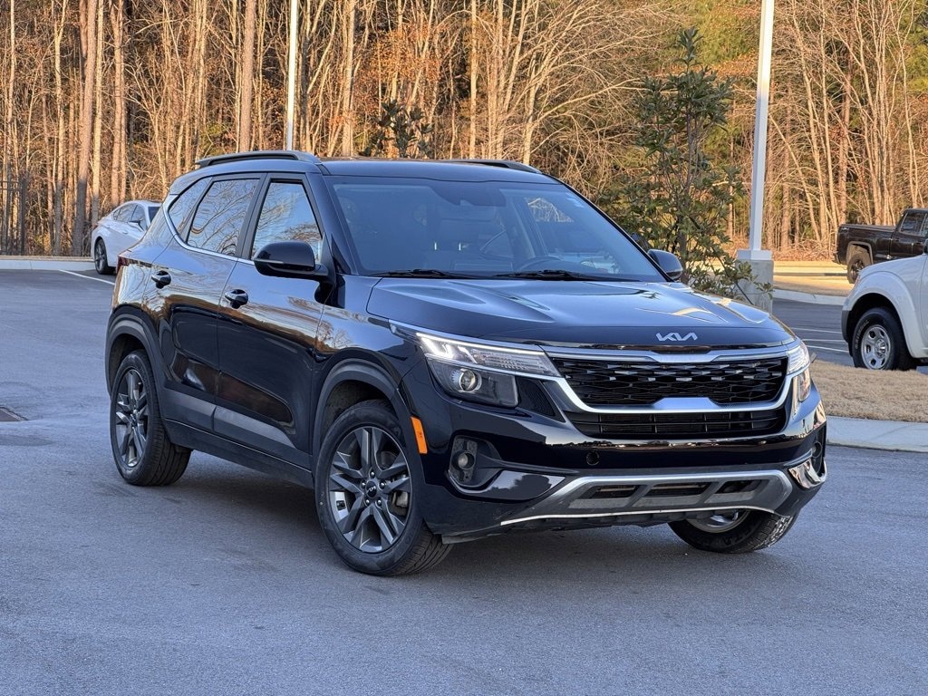 Used 2023 Kia Seltos S SUV