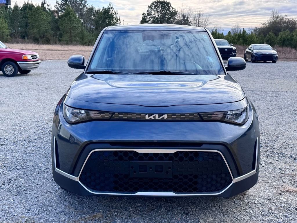 Used 2023 Kia Soul LX Hatchback