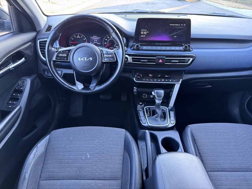 Used 2023 Kia Seltos S SUV