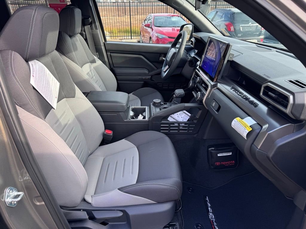 2025 Toyota Tacoma TRD Off Road - Photo 27