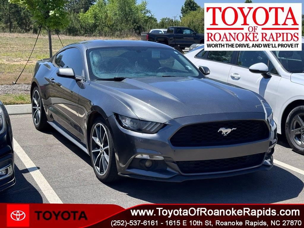 2017 Ford Mustang EcoBoost Coupe's photo