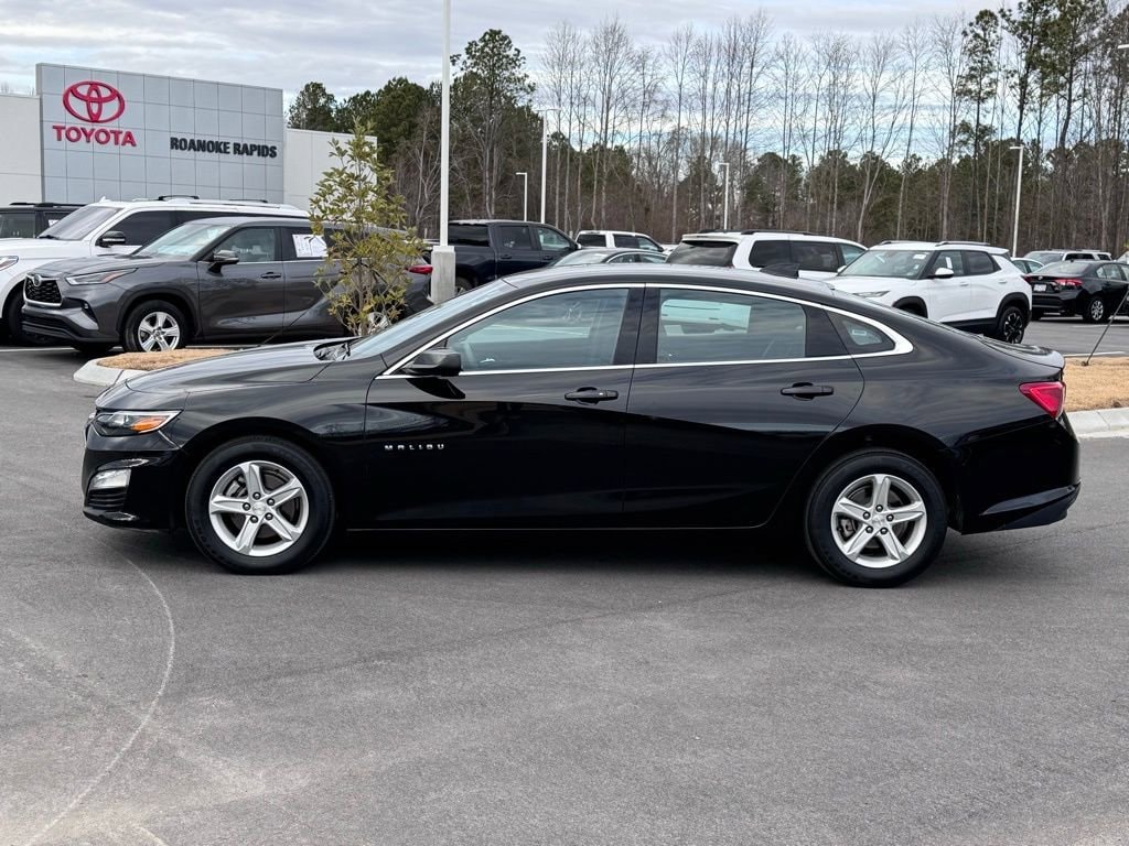 Used 2024 Chevrolet Malibu 1LT Sedan